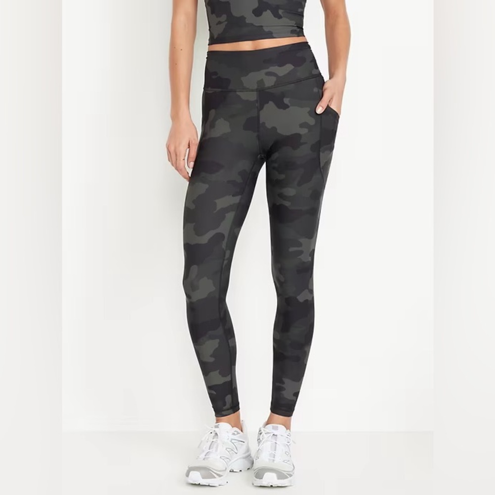 Old Navy Camo Leggings - Green, Black and Gray